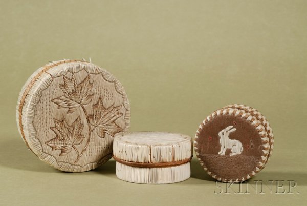 Three Woodlands Quilled Birch Bark Lidded Baskets,: Three Woodlands Quilled Birch Bark Lidded Baskets, early 20th century, round, one with overall quill overlay, dia. 4 1/2, the other quilled decoration of maple leaves to lid and further quilling to si