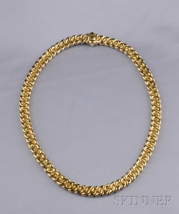 18kt Gold Necklace, composed of interlocking links