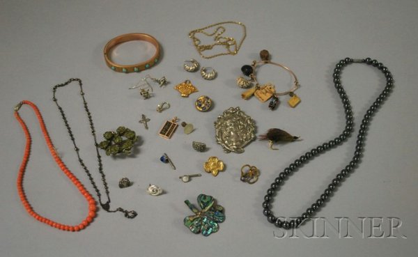 Group of Assorted Jewelry Items, including an 18k: Group of Assorted Jewelry Items, including an 18kt white gold and coral bead necklace, a hematite bead necklace, a fishing fly brooch, a Mexican sterling silver and abalone brooch, and other costume j