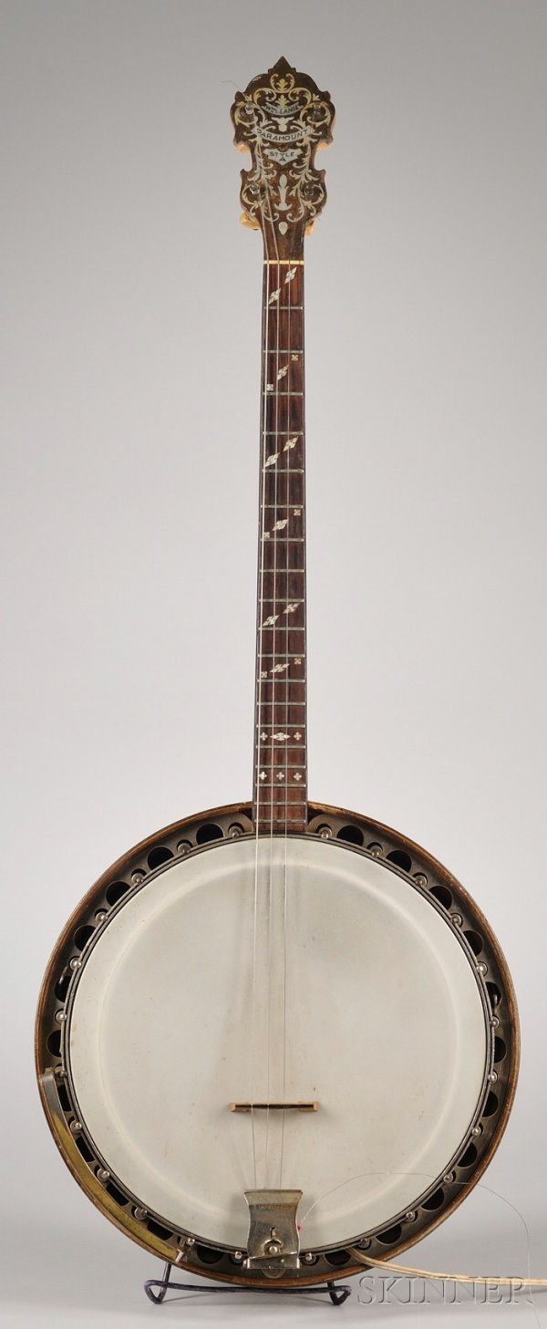 American Arch Top Tenor Banjo, William Lange, New Y: American Arch Top Tenor Banjo, William Lange, New York, c. 1922, Paramount Style A, serial number 4305, diameter of head 11 1/4 in., with original case.