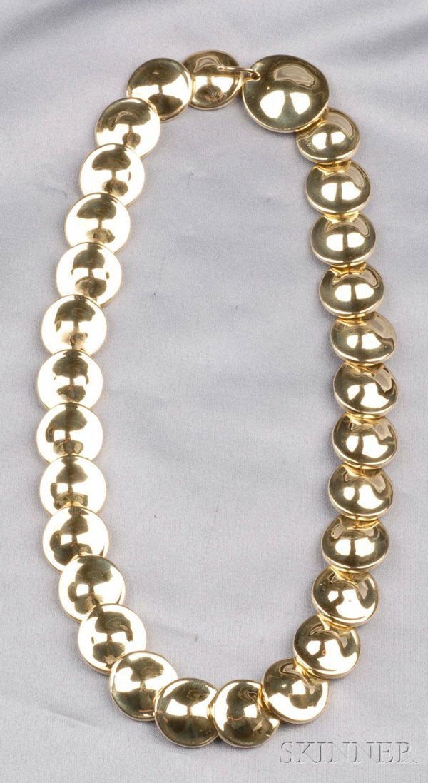 18kt Gold Disc Necklace, Robert Lee Morris, c. 1975: 18kt Gold Disc Necklace, Robert Lee Morris, c. 1975, composed of twenty-nine disks, 70.1 dwt, lg. 16 1/4 in., with signature plaque. Note: The following collection of Robert Lee Morris jewelry represe