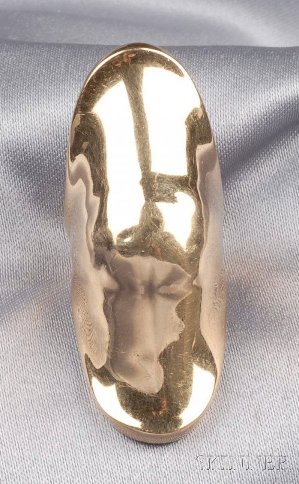 18kt Gold Knuckle Ring, Robert Lee Morris, c. 1975,: 18kt Gold Knuckle Ring, Robert Lee Morris, c. 1975, 6.1 dwt, size 3, incised signature. Note: The following collection of Robert Lee Morris jewelry represents shapes and forms from his original signat