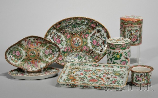 Seven Pieces of Chinese Export Porcelain Tableware: Seven Pieces of Chinese Export Porcelain Tableware, including Rose Medallion and Famille Rose, a platter, two small shaped platters, two covered jars, a small flowerpot, and a tray, (good condition, v