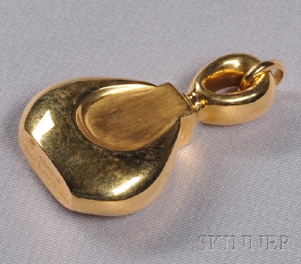 18kt Gold Perfume Flask Pendant, Van Cleef & Arpel: 18kt Gold Perfume Flask Pendant, Van Cleef & Arpels, 7.5 dwt, lg. 1 5/8 in., no. B1156R20, signed.