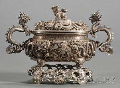 Chinese Export Silver Sauce Tureen and Stand, late: Chinese Export Silver Sauce Tureen and Stand, late 19th/early 20th century, ovoid, the tureen with heavy double-walled construction, chased and embossed in high relief with writhing dragons and centra