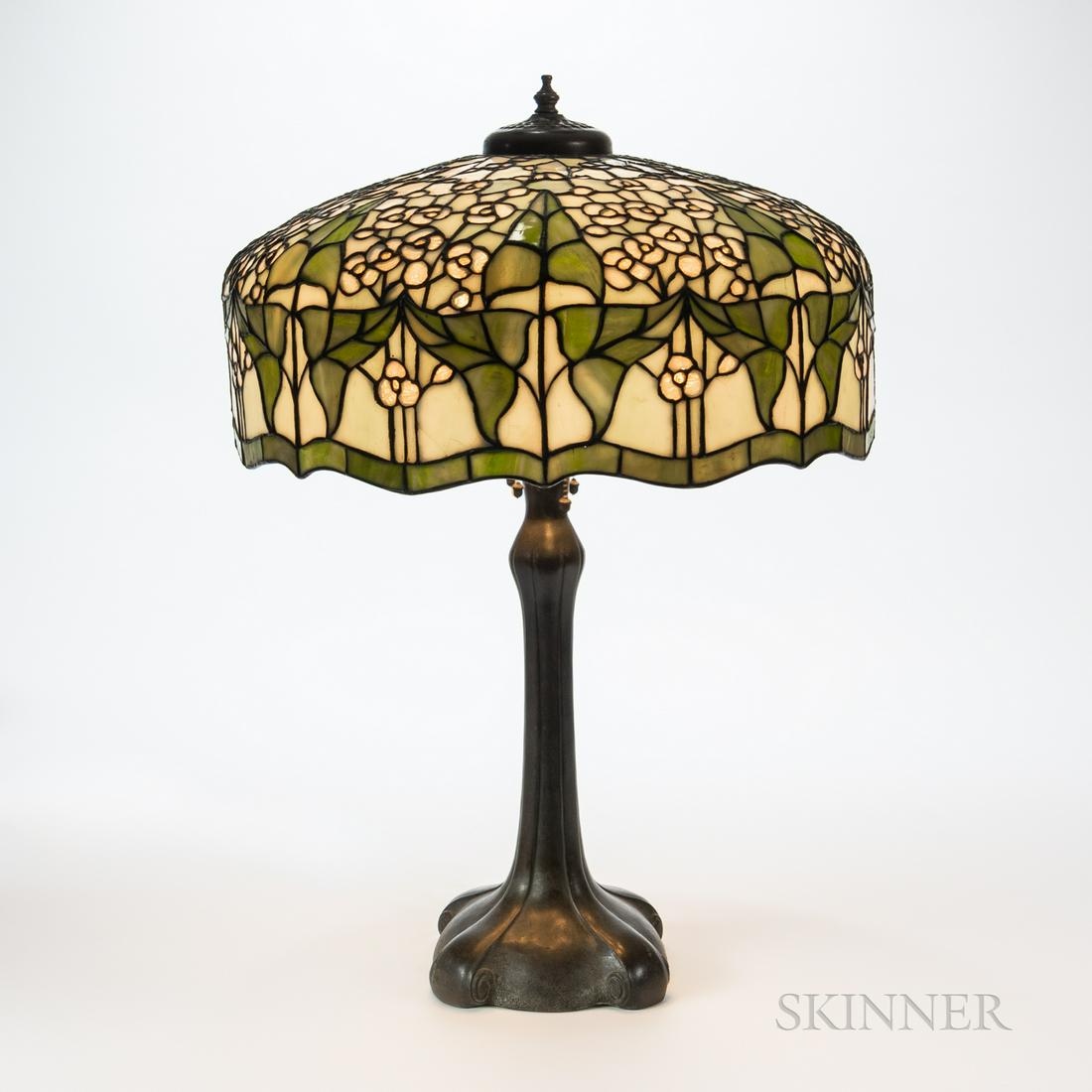 Handel Table Lamp Base with Mosaic Floral Shade, (1175) on Jan 31, 2022 Skinner in MA