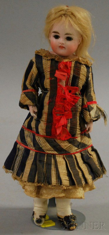 Bisque Shoulder Head Doll, impressed 2, brown fix: Bisque Shoulder Head Doll, impressed 2, brown fixed eyes, painted eyelashes, closed mouth, blond hair, kid body, bisque hands, old silk striped dress, red ribbon, replace socks, worn and damaged shoes