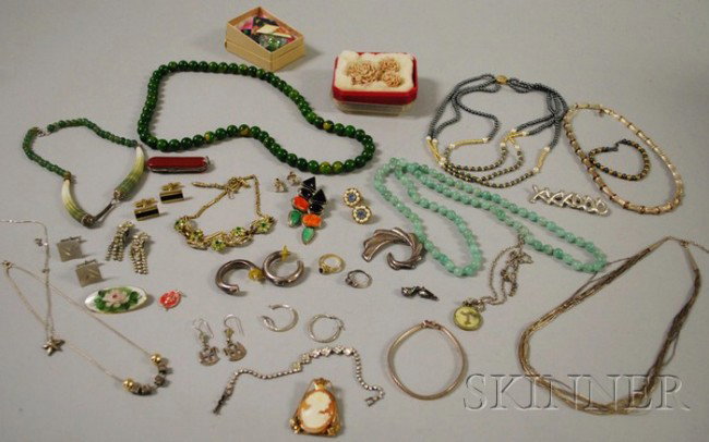 Group of Sterling Silver and Costume Jewelry, incl: Group of Sterling Silver and Costume Jewelry, including hardstone bead necklaces, a seashell flower brooch and matching earrings, a pair of sterling silver and hardstone earrings, a shell-carved cameo