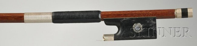 Silver Mounted Violin Bow, the octagonal stick uns: Silver Mounted Violin Bow, the octagonal stick unstamped, weight 58 grams, (without hair).