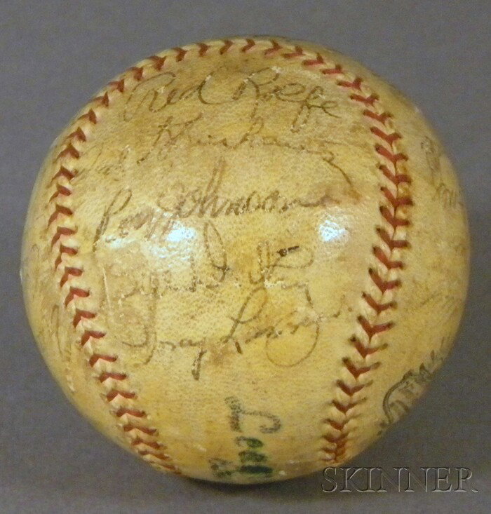 1936 New York Yankees Autographed Baseball, includi: 1936 New York Yankees Autographed Baseball, including Joe McCarthy, Lou Gehrig(at the sweet spot, VERY FAINT,shadow), Bump Hadley, Joe Glen, Lefty Gomez, Jake Powell, (Jumbo) Walter Brown, Chas. Ruffi