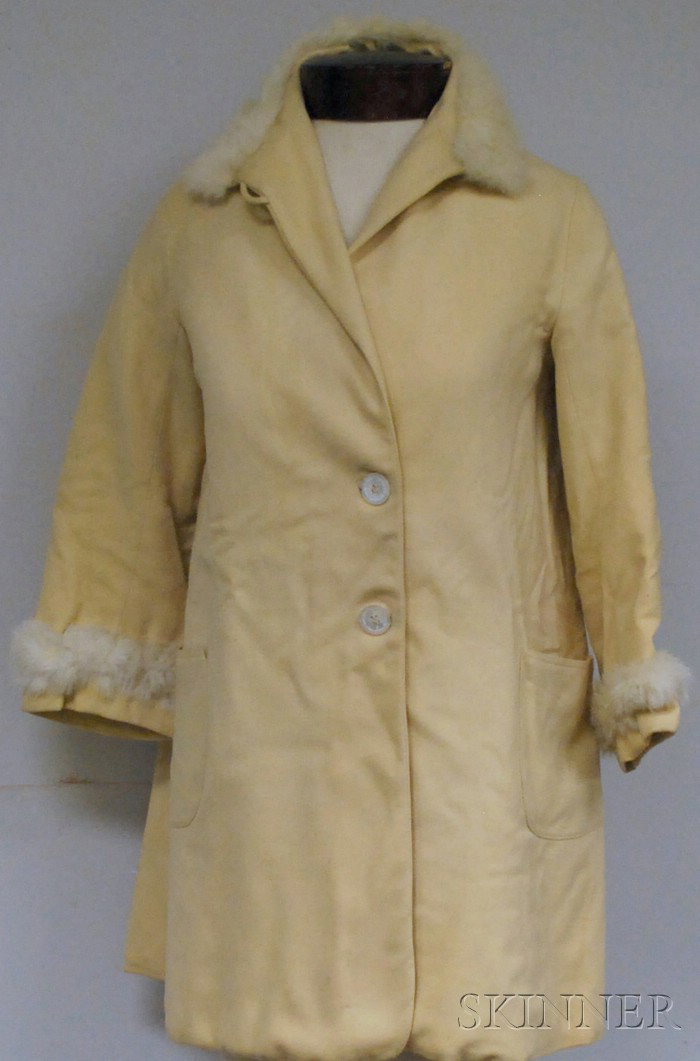 Lady's Rabbit Fur-trimmed Jacket, approx. size me: Lady's Rabbit Fur-trimmed Jacket, approx. size medium.