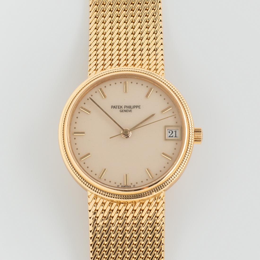 Patek Philippe 18kt Gold Reference 3802/205 Wristwatch (1 of 3)