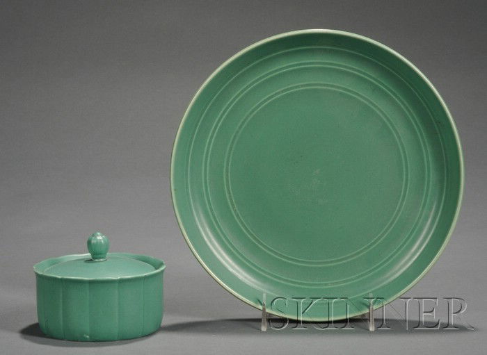Two Wedgwood Keith Murray Design Matte Green Slip: Two Wedgwood Keith Murray Design Matte Green Slip Glazed Items, England, c. 1935, a shape 4114 denture box and cover with fluted sides, dia. 4 1/2 in.; and a shape 4121 compotier with three concentric