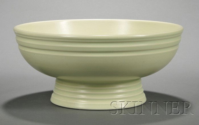 Wedgwood Keith Murray Apple Green Slip Glazed Bowl: Wedgwood Keith Murray Apple Green Slip Glazed Bowl, England, c. 1935, shape 3806, concentric rings to bowl and pedestal base, printed mark, dia. 10 in.