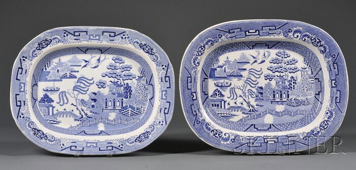 Two Blue and White Blue Willow Pattern Staffordshi: Two Blue and White Blue Willow Pattern Staffordshire Pottery Platters, early 19th century, oblong pearlware platters, 15 x 19, 14 1/4 x 18 1/4 in.