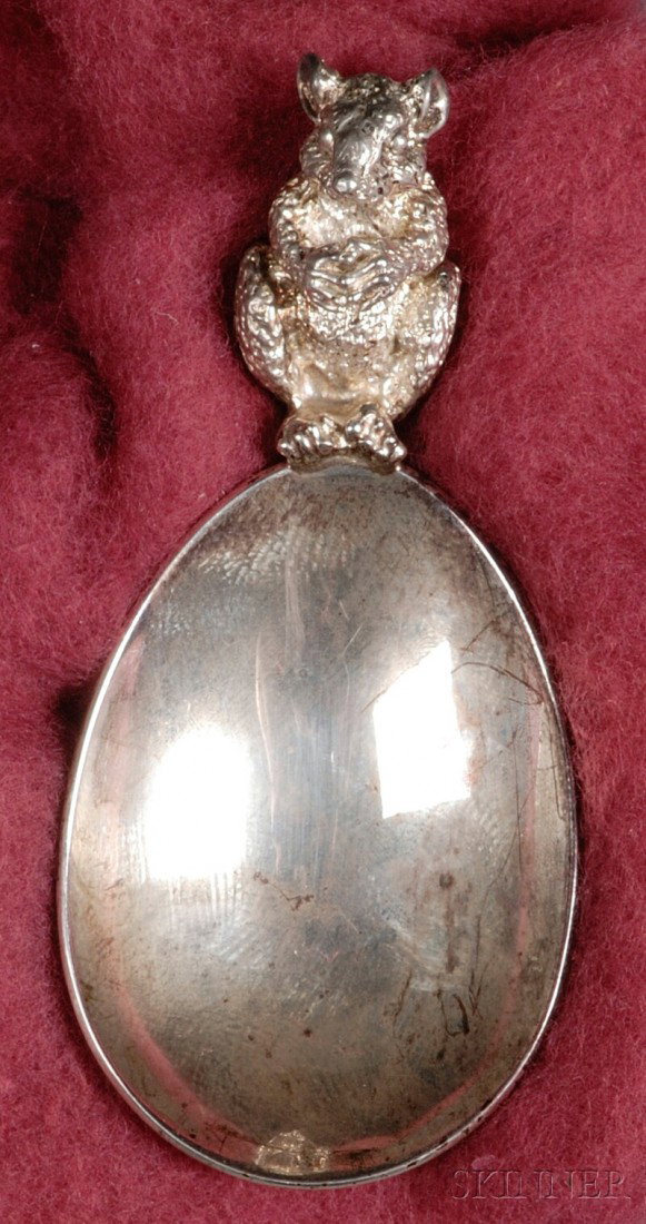 Elizabeth II Silver Figural Tea Caddy Spoon, Londo: Elizabeth II Silver Figural Tea Caddy Spoon, London, 1989, Brian Fuller, maker, with realistically modeled stem formed as a squirrel, on oval bowl, lg. 2 5/8 in., approx. 1 troy oz.