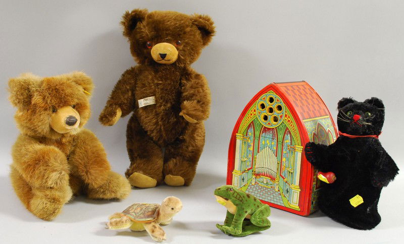 Five Stuffed Animals and a Chien Lithographed Tin W: Five Stuffed Animals and a Chien Lithographed Tin Wind-up Toy, one Knickerbocker bear, ht. 16 in.; Steiff bear and other animals, Chien church plays organ music.