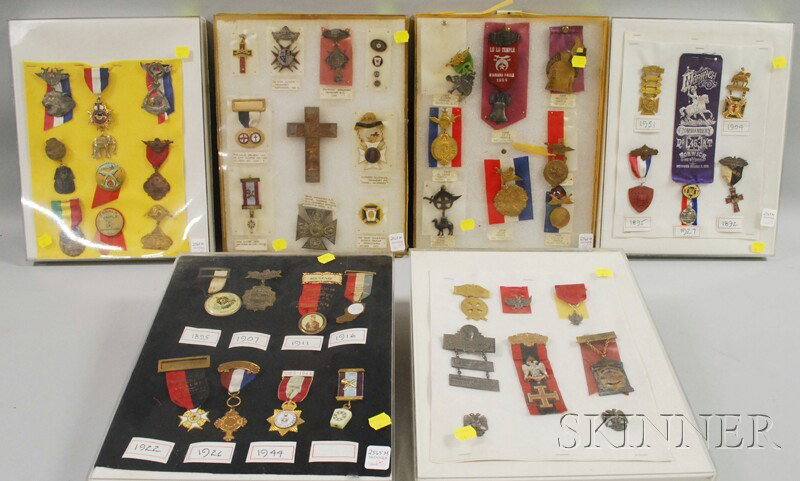 Approximately Fifty Masonic Medals and Pins, late : Approximately Fifty Masonic Medals and Pins, late 19th and early 20th century, mounted in five trays.
