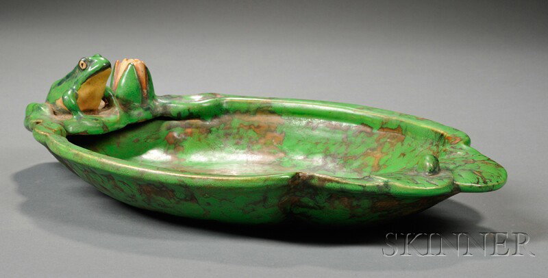 Weller Coppertone Frog Pond Tray Decorated pottery Zane: Weller Coppertone Frog Pond Tray Decorated pottery Zanesville, Ohio, early 20th century Shaped tray with a frog crouched beside a water lily at one end with lily pads at opposite end, in Coppertone bl