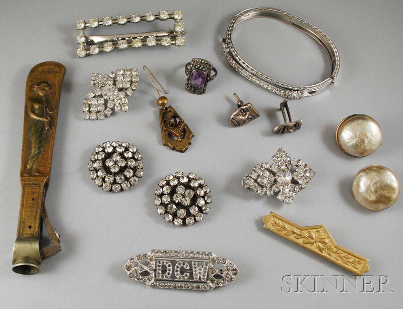 Small Group of Jewelry and Accessory Items, inclu: Small Group of Jewelry and Accessory Items, including two pairs of rhinestone earclips, several rhinestone brooches, a rhinestone bangle, and a cigar cutter.