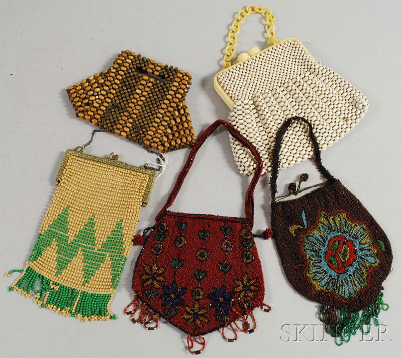 Five Vintage and Retro Beaded Purses, three vintag: Five Vintage and Retro Beaded Purses, three vintage beaded purses, unlabeled, and two retro wood beaded handbags, one with celluloid frame and handle, the other labeled "Made in Czechoslovakia," (loss