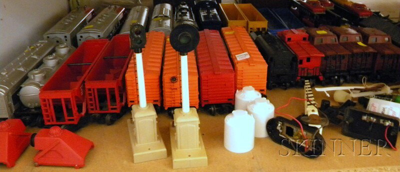 Extensive Lionel "O" Gauge Train Set, mostly plas: Extensive Lionel "O" Gauge Train Set, mostly plastic, including twenty-eight cars, four buildings, a bridge, accessories, four switches, track, a type ZW transformer, etc.