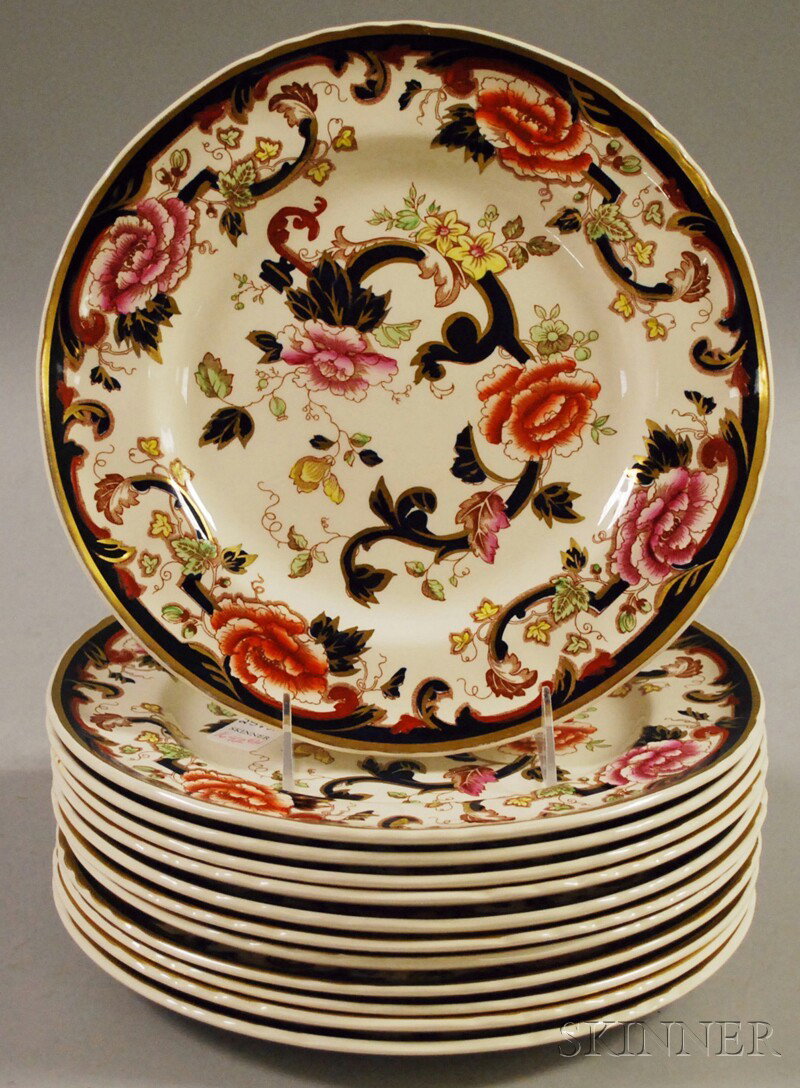 Set of Twelve Mason's Mandalay Pattern Ironstone: Set of Twelve Mason's Mandalay Pattern Ironstone Dinner Plates, (good condition, possibly very minor evidence of wear), dia. 10 1/2 in.