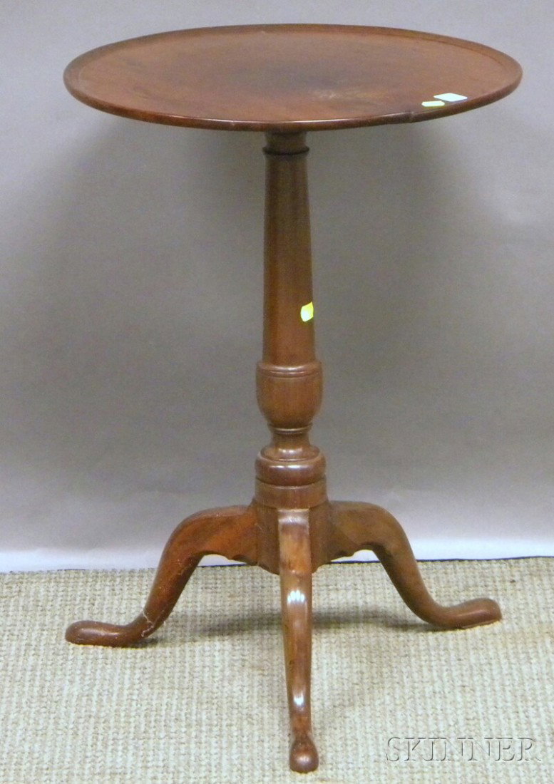 Chippendale Mahogany Dish-top Candlestand.: Chippendale Mahogany Dish-top Candlestand.