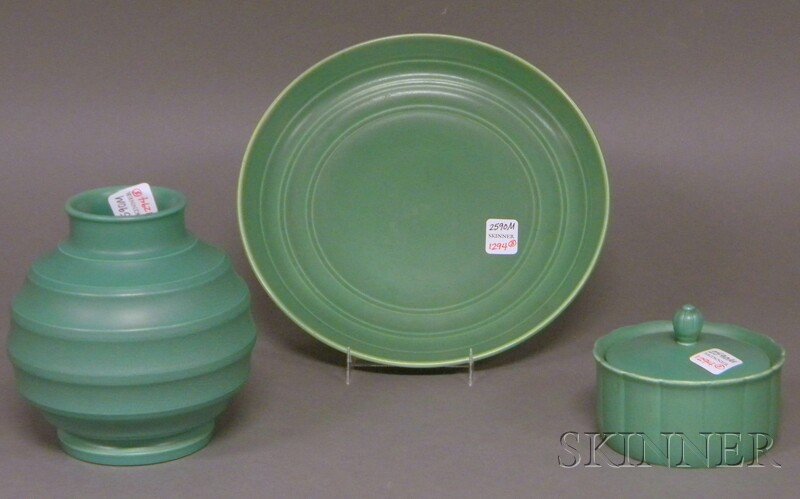 Three Wedgwood Keith Murray Design Matte Green Sl: Three Wedgwood Keith Murray Design Matte Green Slip-glazed Items, England, c. 1935, a vase, denture box, and compotiere, impressed and printed marks, (vase with crazing, tiny rim nick, box with tiny r