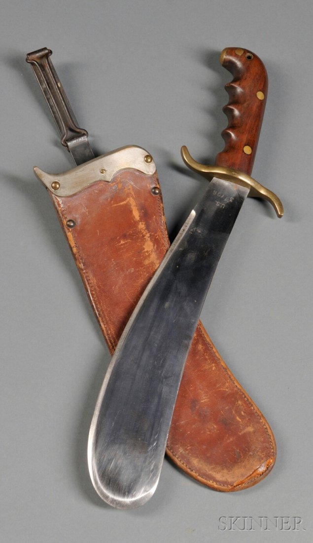 Hospital Corps Knife Model 1904, Springfield, Mass: Hospital Corps Knife Model 1904, Springfield, Massachusetts, carved walnut handle with brass rivets, pommel and guard, stainless steel blade marked on one side U.S. 32706 and on the other S A 1913, le