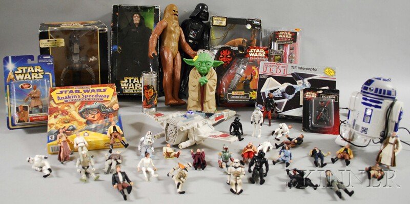 Forty-five Star Wars Plastic Action Figures and Ve: Forty-five Star Wars Plastic Action Figures and Vehicles, fifteen action figures and vehicles including 1978 Darth Vader, 1978 Chewbacca, and a 1981 Yoda hand-puppet, with approx. thirty small 1995 Ke