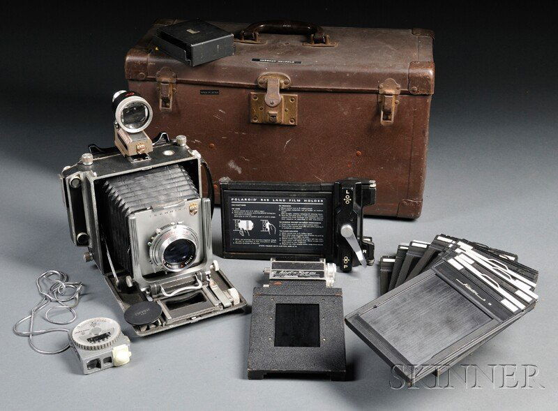 Linhof Super Technika III 4 x 5 Camera, West Germa: Linhof Super Technika III 4 x 5 Camera, West Germany, c. 1955, no. 52895, 135mm f/3.8 Schneider-Kreuznach Press Xenar lens marked Linhof, no. 3553966, in a synchro-compur shutter, Graphlok back, with