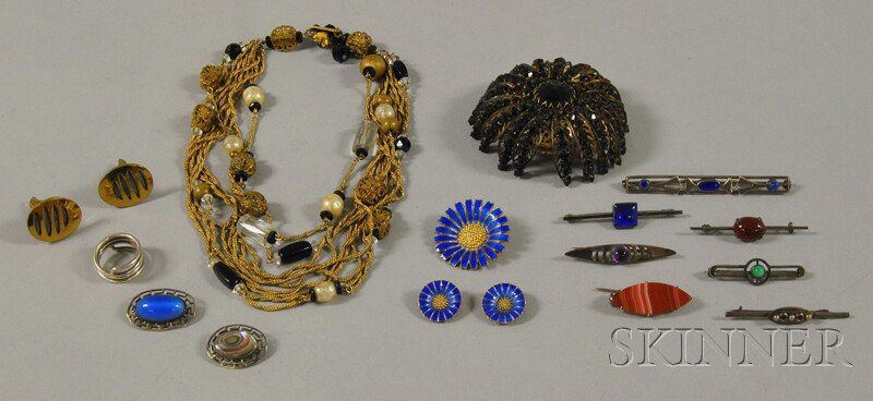 Small Group of Assorted Jewelry, including a large: Small Group of Assorted Jewelry, including a large Miriam Haskell black beaded floral brooch, a pair of Hogan Bolas cuff links, a gold-tone and black beaded necklace marked "De Mario," a number of ste