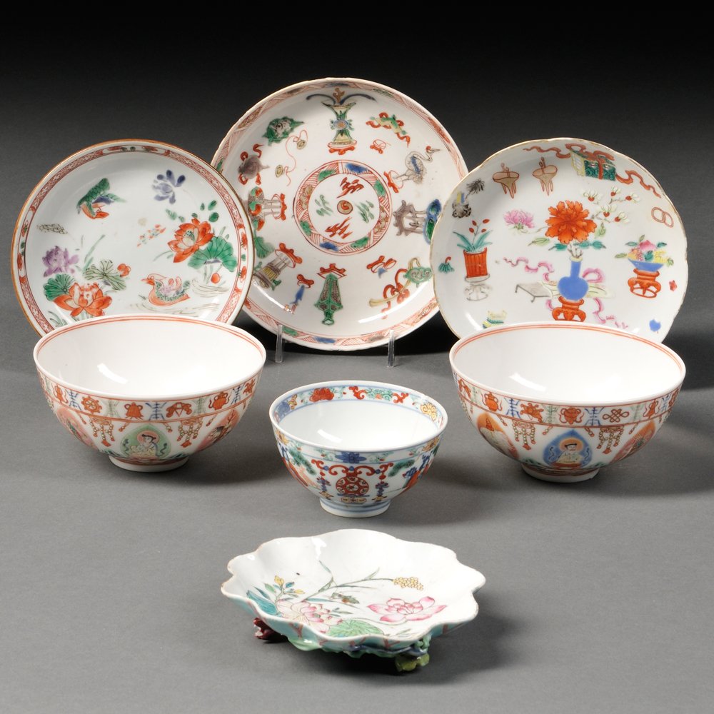 Seven Wucai Items, China, Qing Dynasty, a pair of bowls: Seven Wucai Items, China, Qing Dynasty, a pair of bowls decorated with auspicious motifs; a small bowl decorated with a dragon and auspicious motifs, four characters Wan Li Nian Zhi on base; four dish