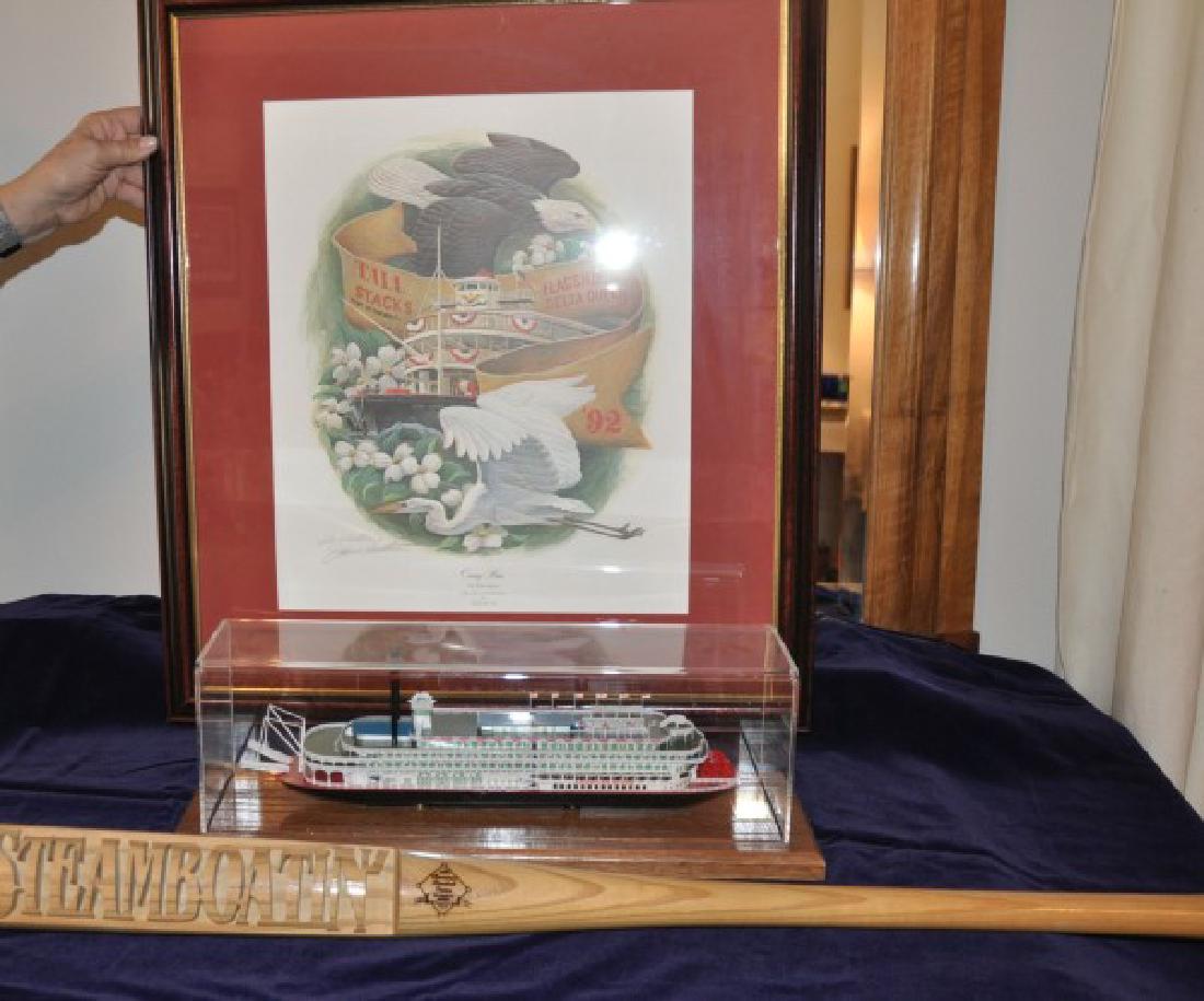 Decorative Items (1 of 5)