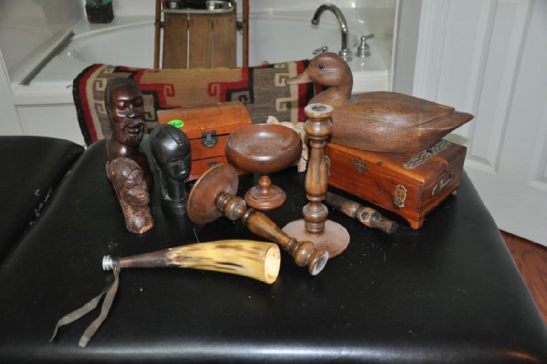 Decorative Items (1 of 7)