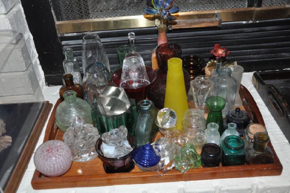 Decorative Items (1 of 4)