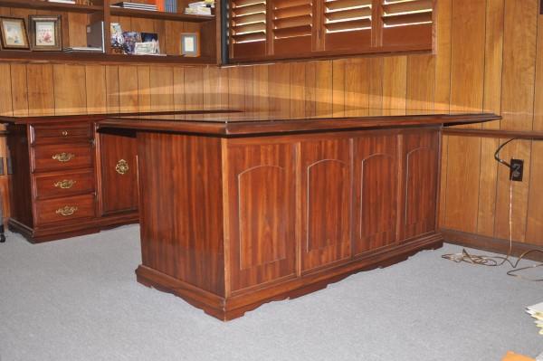 Mahogany desk & credenza: Mahogany desk & credenza: desk top has beveled edge, 7 drawers 72" l x 36" d x 30" h, credenza top has beveled edge, 6 drawers, double doors in center 66"l x 19" d x 29" , 20th century