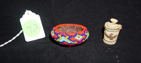 Native American Paiute small beaded basket, Maka/Nootka: Native American Paiute small beaded basket, Maka/Nootka basket: small beaded basket has 5 color design, circa 1930. Size: Diameter 321/2" x 1"., Makah/Nootka basket is thimble size trinket basket deco