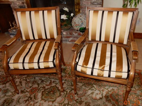 Retro Charis: Pair of retro 1960s upholstered "Saints" arm chairs 20" w x 20" d x 24" h, mid 20th century