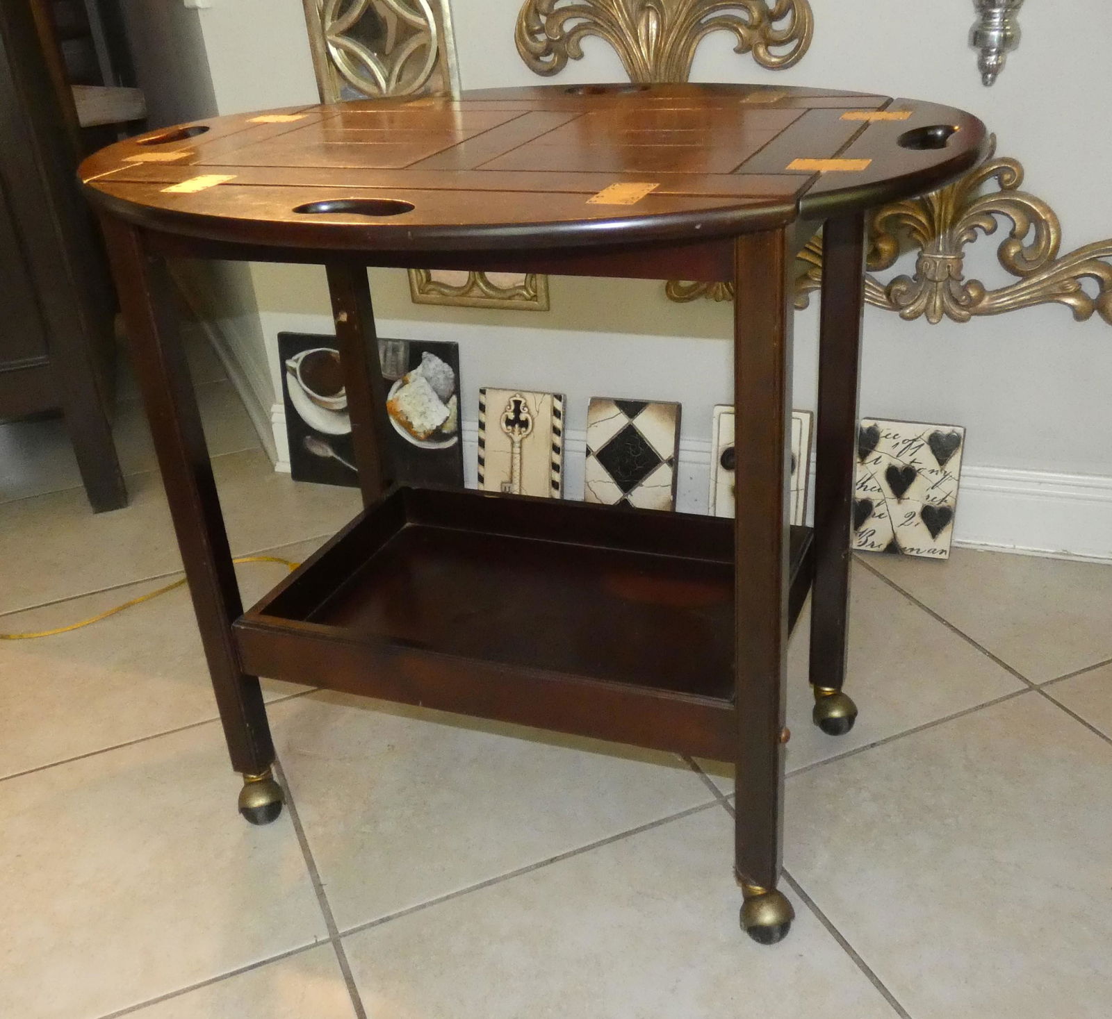 Mahogany rolling butler's cart (1 of 3)