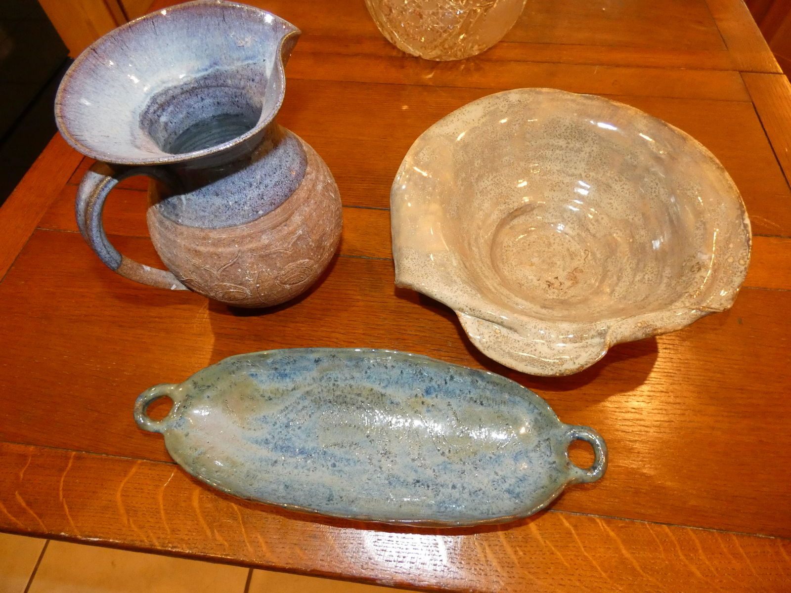 3 studio pottery pieces (1 of 4)