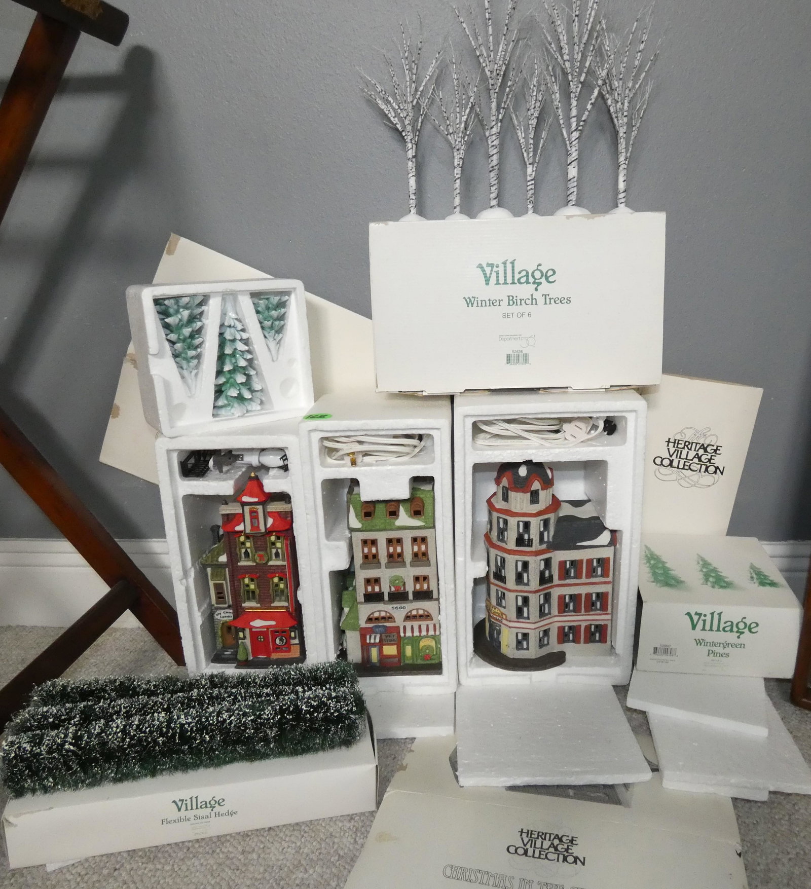 Department 56 "Christmas in the City" by Heritage (1 of 4)