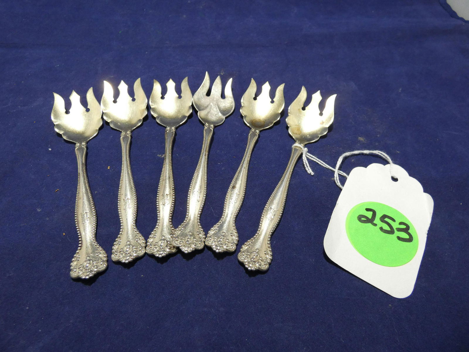 6 sterling Victorian ice cream spoons (1 of 2)