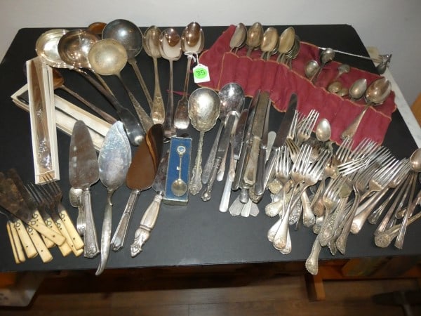 Large assortment of silver plate American & English flatware: Large assortment of silver plate American & English flatware & serving pieces: Large serving spoons, forks & knives, ladels, pie servers, early to mid 20th century