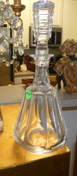 Crystal Baccarat decanter with stopper (1 of 3)