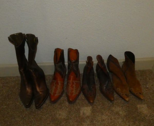 4 pairs of woman's cowboy boots: 4 pairs of woman's cowboy boots, sizes 8 & 9, 20th century