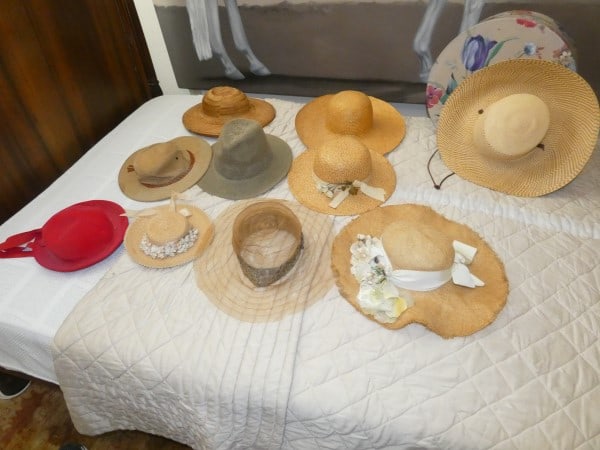 10 interesting hats: 10 interesting hats, some are vintage & hat box: Whole Earth, Betmar, Perry Ellis, Driza-bone Bush Hat, Australia