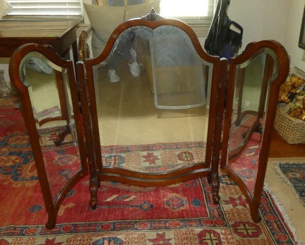 Triple vanity beveled mirror (1 of 4)