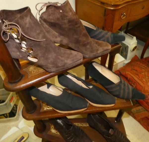 5 pairs of designer shoes: 5 pairs of designer shoes, sizes 8 & 9: Maud Frizon, Tokio Kumagai, Stephane Kelian, Manolo Blahnik, Ombeline Paris, 21st century